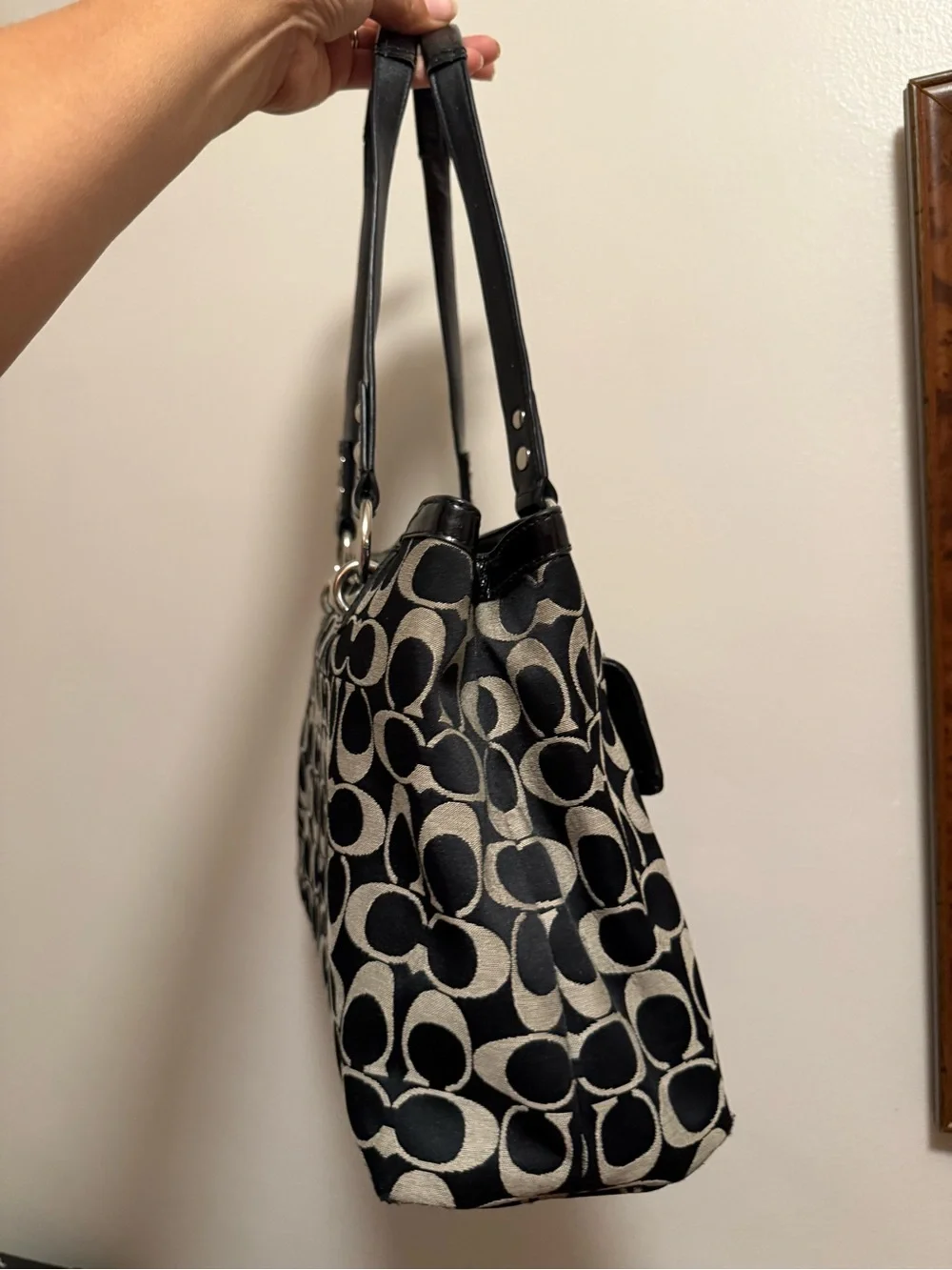 Coach Penelope Black grey Logo Shoulder Bag with Turn-Lock Front Pocket